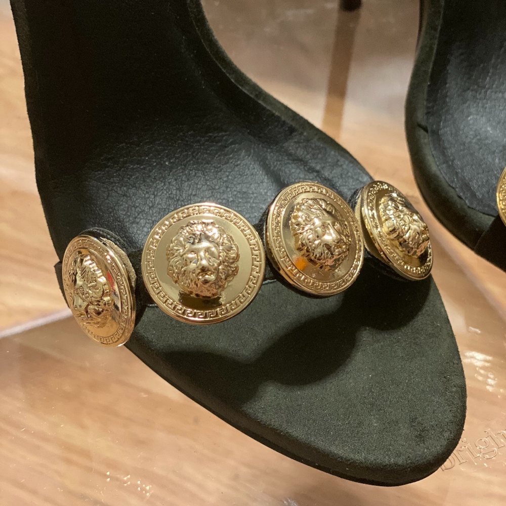 Misguided Khaki Heels - Picture 4 of 9